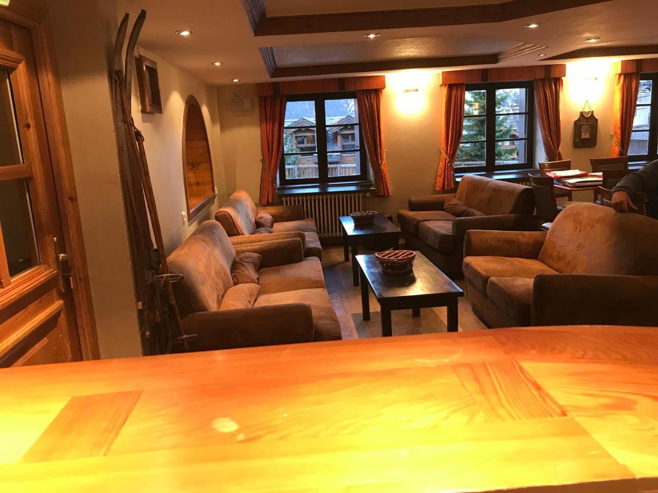 Coq De Bruyere Hotel Courchevel Buitenkant foto